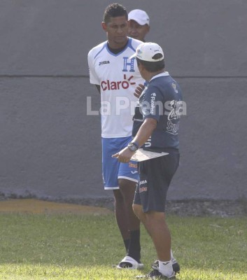 Costly se reencontró con Pinto y le apuntan a los trinitecos